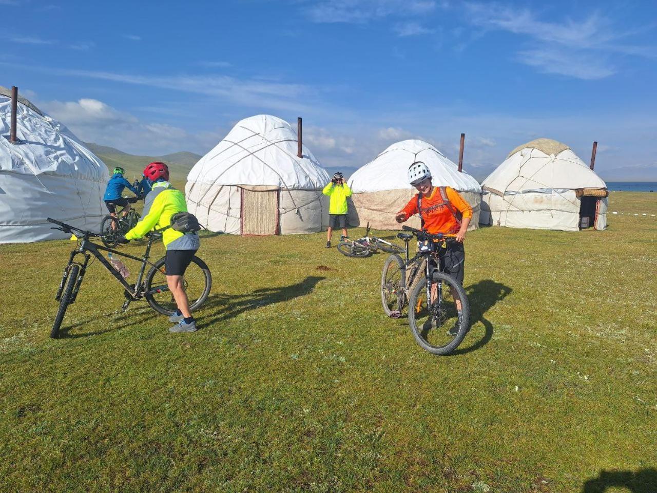 Zalkar Yurt Camp Otel Song-Kul Dış mekan fotoğraf