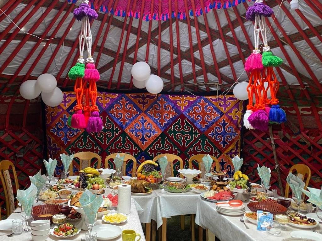 Zalkar Yurt Camp Otel Song-Kul Dış mekan fotoğraf